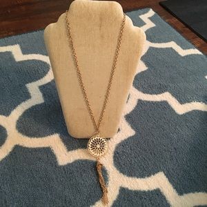 🌈 Rose gold medallion necklace